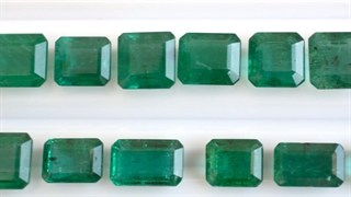 Emerald for sale at wholesale price in Chordia Jewels