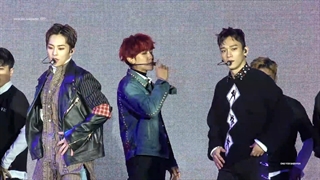 فنکم اجرای آهنگ Hey Mama از ساب یونیت چنبکشی (CBX) فوکوس روی بکهیون