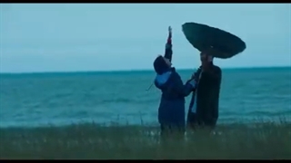 این‌سکانس‌باآهنگ‌پوست‌شیرقشنگه..