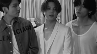 صدای تقریبا آروم..."taekook