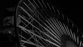 دنیا گاهی زیباست 