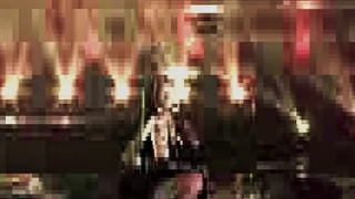 من مردم یا زنده ام