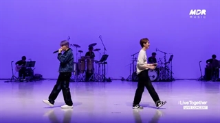 Jane Jane, جین جین در برنامه live together