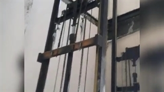 ساخت بالابر دو دکل هیدرولیکی در فرودگاه پیام کرج