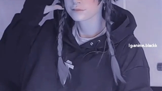 می گن به هرچی بخندی سرت میاد:!... راستش من این کار کردم الان همه چیزم انیمه اکشن فیگوری دارم مانگا دارم کاسپلیم کردم چقدری گیره