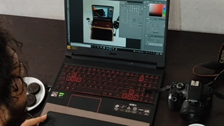 تست کار کردن با قلم نوری هویون H320