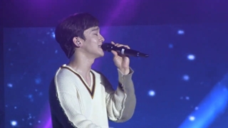 فنکم اجرای جدید آهنگ Best Luck از چن در Grand Wave Festival in Malaysia 2023