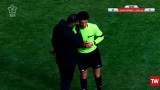 اخراج قربانی و جنجال های بازی ون پارس - شهرداری همدان