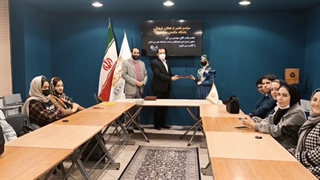 مراسم تقدیر از فعالان فرهنگی باشگاه عکاسان دارالفنون