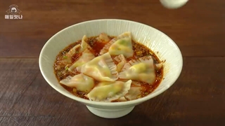 طرز تهیه سوپ پیراشکی تند به سبک چینی با سبزیجات+توضیحات