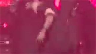 فن کم san از ateez در اجرای halazia