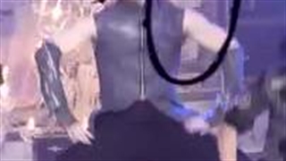 فن کم yeosang از ateez در اجرای halazia