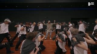 پرکتیس Run BTS از BTS