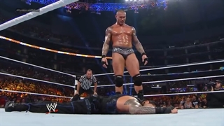 مسابقه کشتی کج بین رومن رینز و رندی اورتون در پی پر ویو سامراسلم 2014