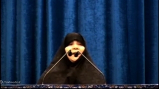 سخنان مادر شهید بسیجی محمد حسین حدادیان قبل از خطبه‌های نماز جمعه تهران