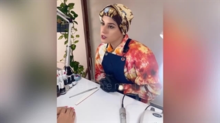 آموزش کاشت ناخن اصفهان09134729884