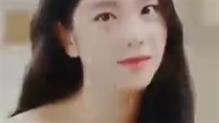 زیبایی یعنی چی؟یعنی کویین جیسو {کسی اسم این اهنگا میدونه؟ دعاش میکنم بخدا :/}