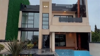 ویلا شهرکی لاکچری