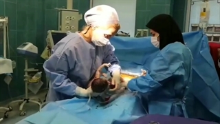 زایمان سزارین نوزاد پسر