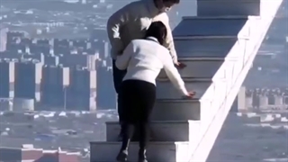 نوید حسینی آره یا نه