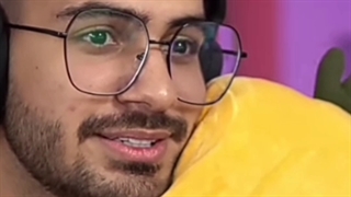 فرشاد سایلنت و سوگنگ (دوس داره منو:) )