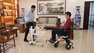 نحوه استفاده از صندلی انتقال بیمار!