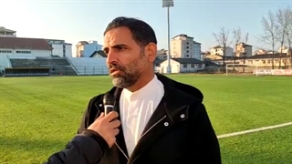 هرمزی: این یک امتیاز از نان شب برای ما واجب بود