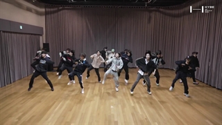 پرکتیس "one in the billion" و "into the I-land" از "ENHYPEN" و "team&"