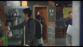 سریال دوباره غریبه + قسمت11+ زیرنویس فارسی