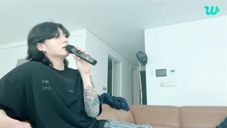 لایو جونگکوک در ویورس بازیرنویس فارسی"?"