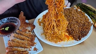 고민할것없이 둘다 먹어버리기ㅎ 