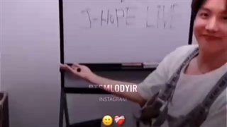 این لایو هوبی، نه بقیه اعضا. هوبی هم عضو بنگتنه