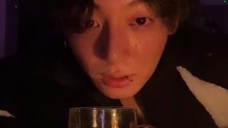 لایو جونگ کوک 정국 زیرنویس چسبیده