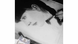 طراحی چهره سیاه قلم