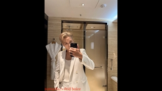 آپدیت اینستا یونگ هوا + عکس ( کنسرت هنگ کنگ)