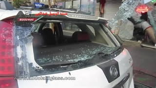 تعویض شیشه عقب اچ سی کراس