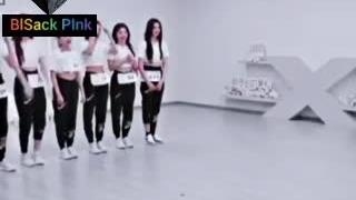 راز چتری های لیسا بلک پینک