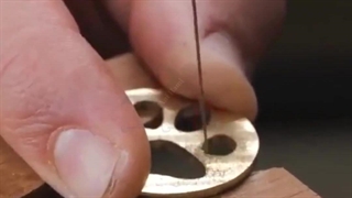 ساخت قلاده و گردنبند زیبا از سکه برای گربه و یا سایر حیوانات با آنی حامی Ani Hami