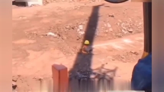 بی تفاوت نباشیم!