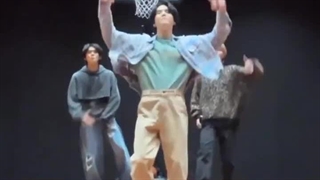 آپدیت تیک تاک بنگتن با ویدئو چالش Haegeum شوگا همراه TXT