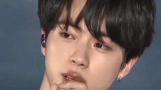 Jin♡´･ᴗ･`♡