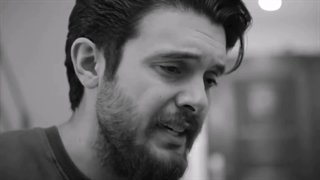 مرا چشمی ست خون افشان ؛ ز دست آن کمان ابرو ( حافظ خوانی _ سینا پارسیان )