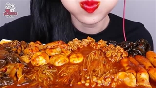 ASMR SPICY MUSHROOMS MUKBANG(RECIPE) 불닭 마라 버섯모듬 먹방(레시피 포함) WITH MARA SAUCE NO TALKING EATING SOUNDS