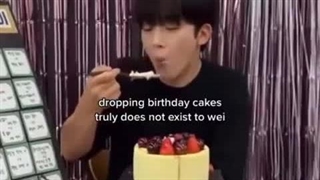 وی آی میونه ی خوبی با رژیم نداره