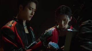 تیزر آهنگ This World از آلبوم جدید ایتیز