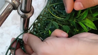 نصب گرین وال روی نرده بالکن