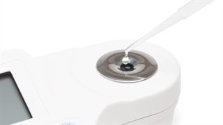 رفرکتومتر دیجیتال رومیزی هانا آمریکا مدل HANNA HI96800