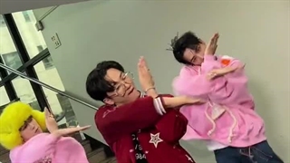 چالش S_Class چانگبین (استری کیدز) با Boys Next Door♡♡