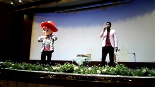 اجرای فوق العاده جشن مدرسه با حضور عروسک تن پوش جسی