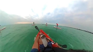 کایاک سواری لذت بخش با کایاک و پدل برد  پویانیز